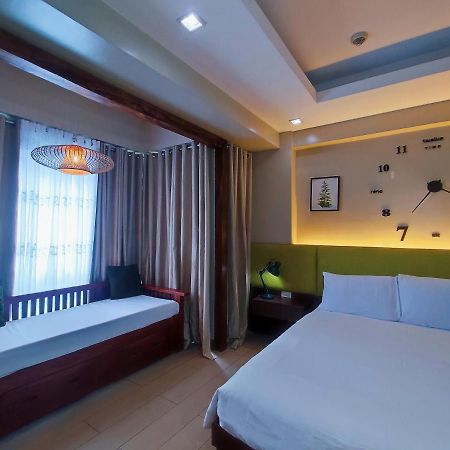 Two Palmtree Villas Newport Boulevard Near Naia 3 Pasay City Manila Esterno foto